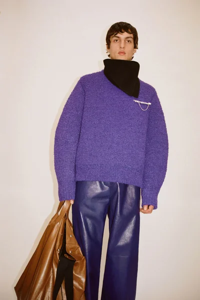 Look 28